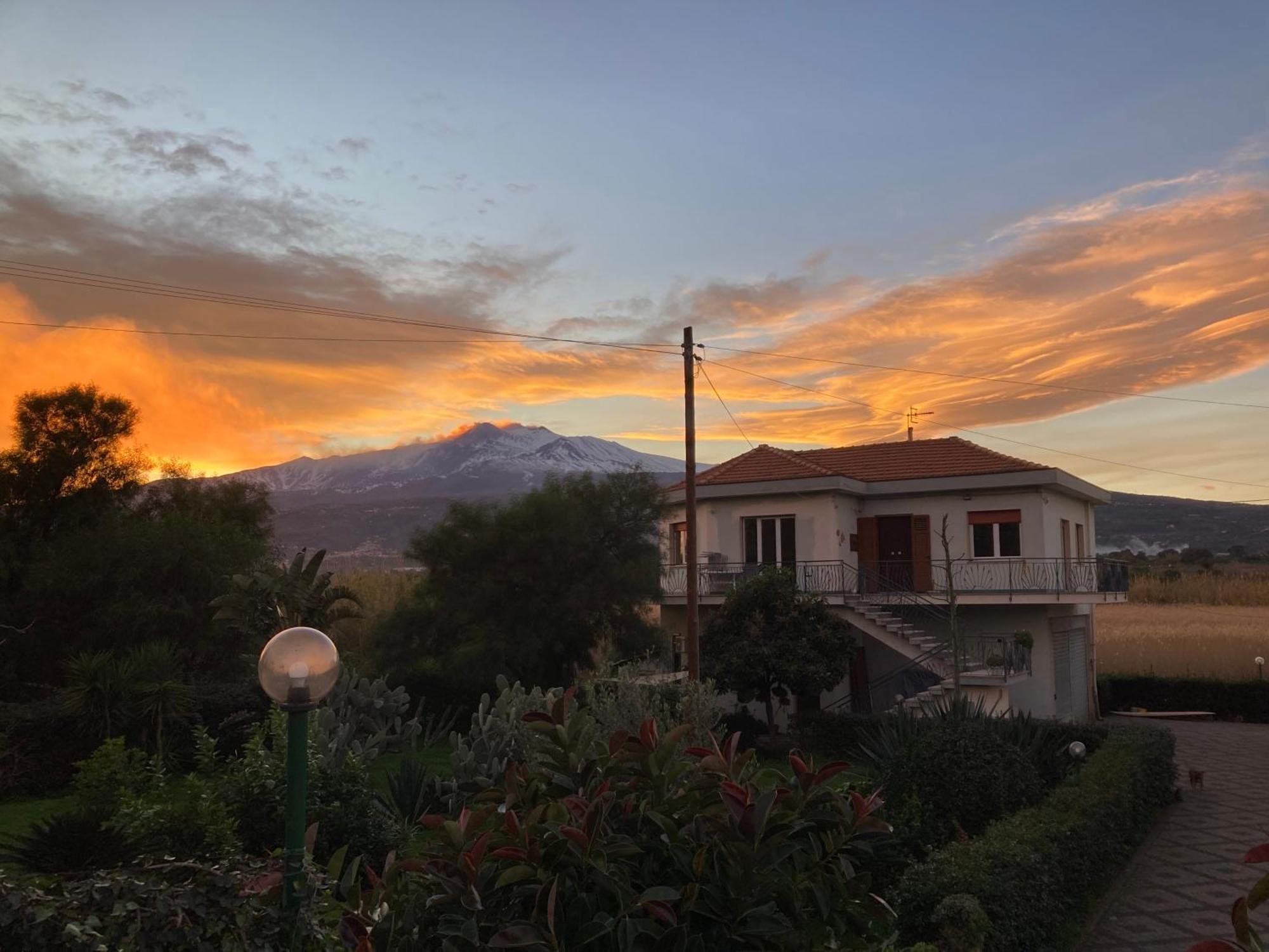 Green Paradise With Etna View Mascali Exterior foto